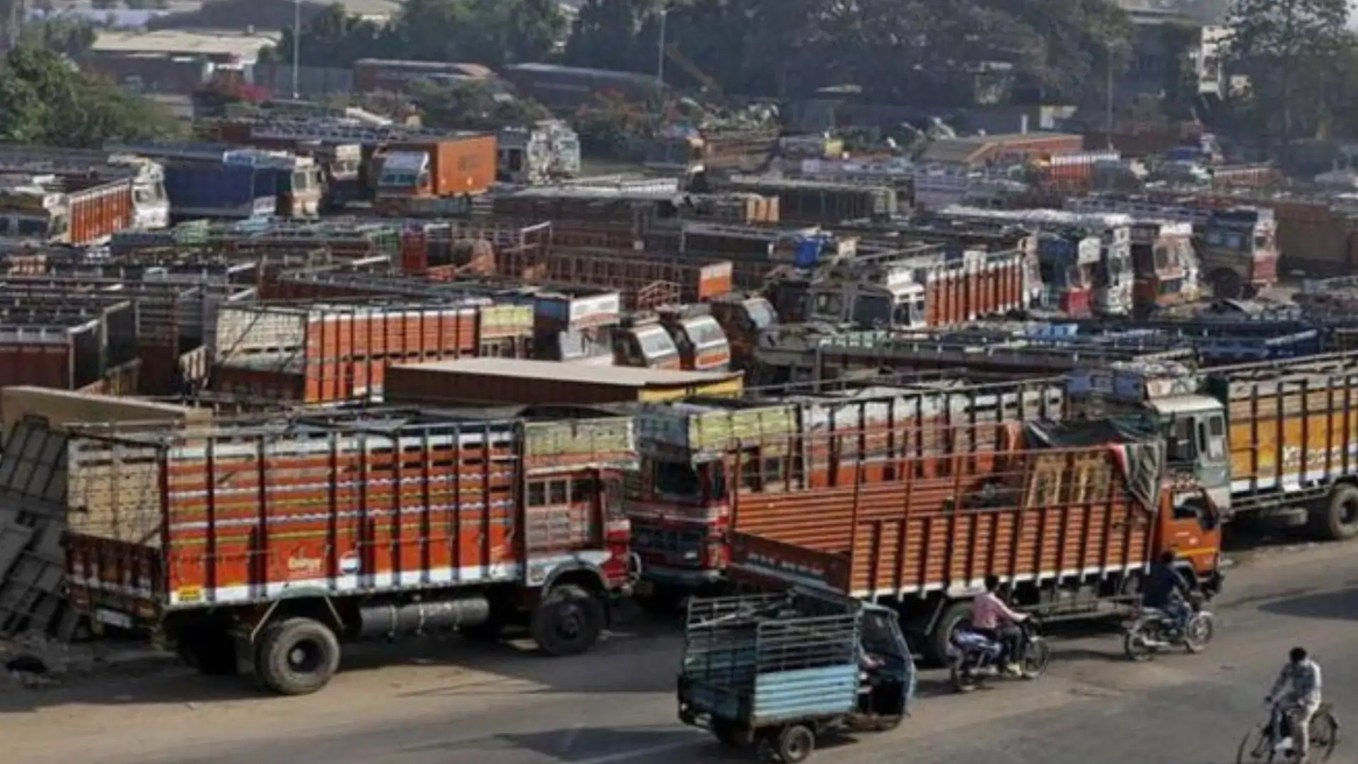 India-Bangladesh Border Trade Hit Hard
